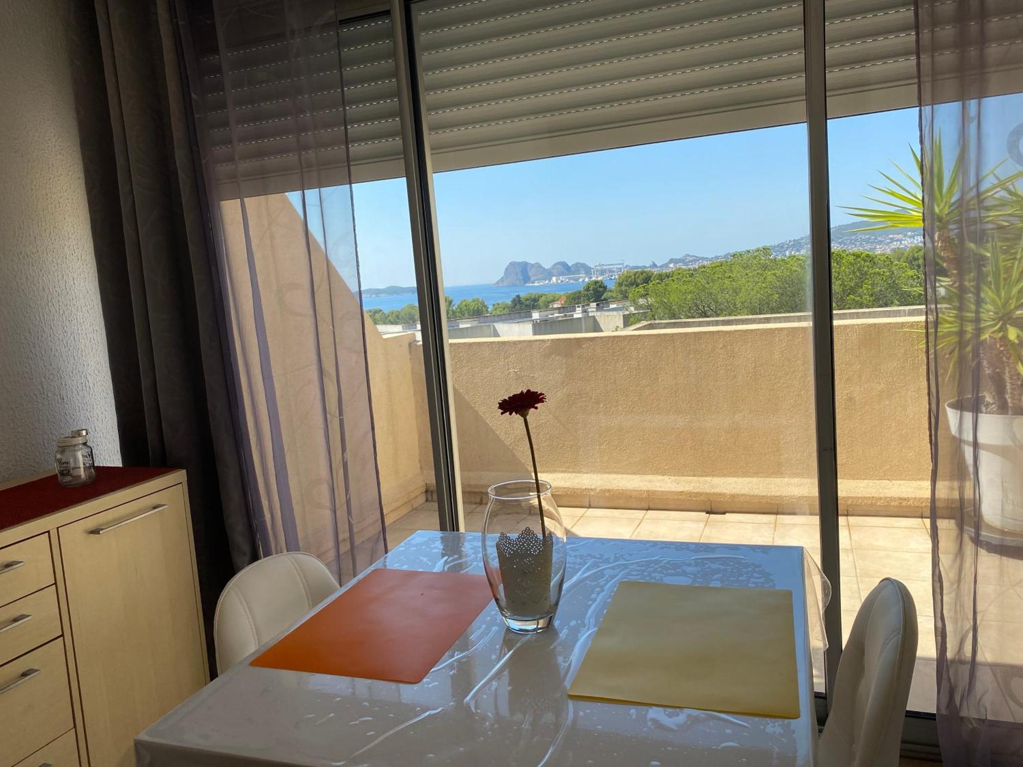 Apartment Location T2 Vue Magnifique Sur La Baie De